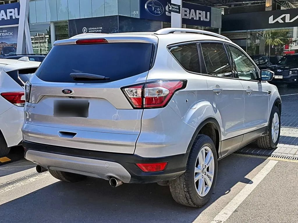 Ford Escape At año 2020