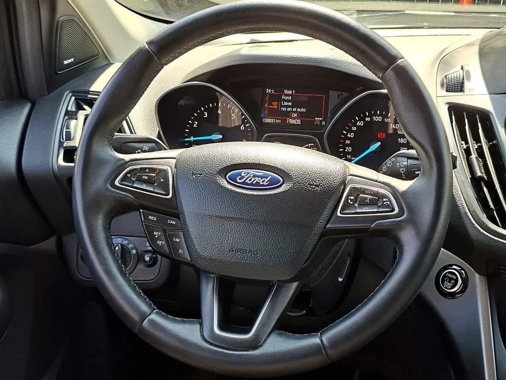 Ford Escape At año 2020