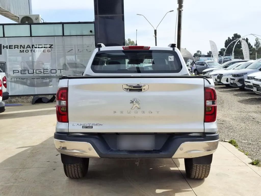 Peugeot Landtrek 1.9 Action4 Hdi Diesel 4x4 150 Hp Mt 4p año 2022
