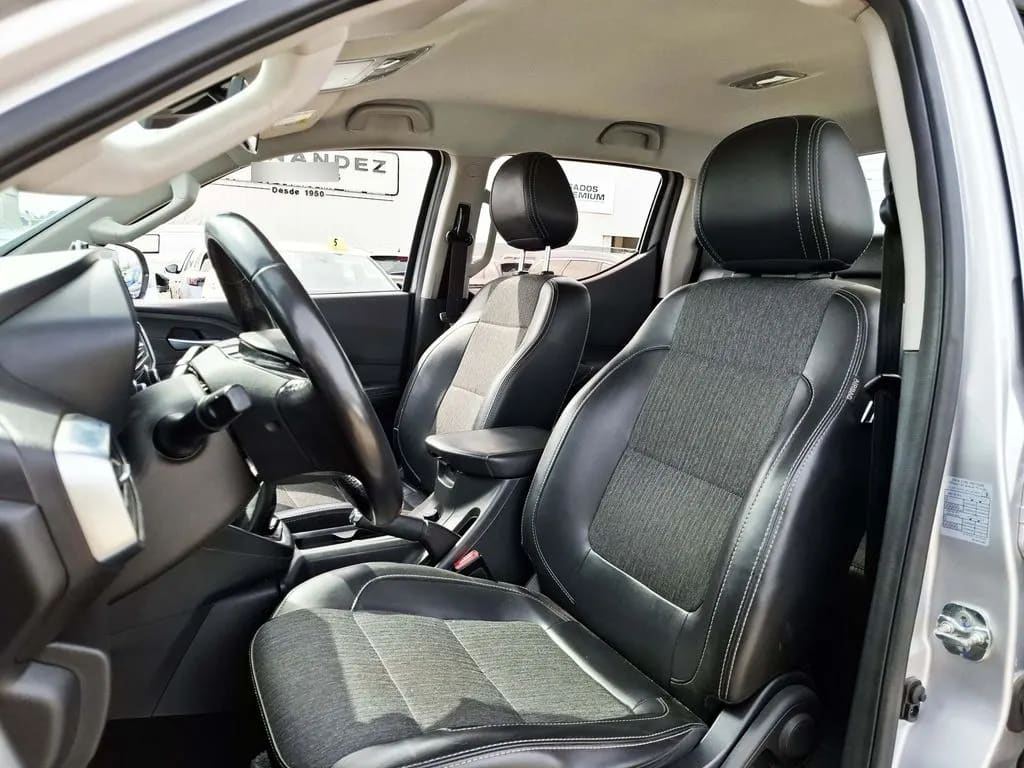 Peugeot Landtrek 1.9 Action4 Hdi Diesel 4x4 150 Hp Mt 4p año 2022