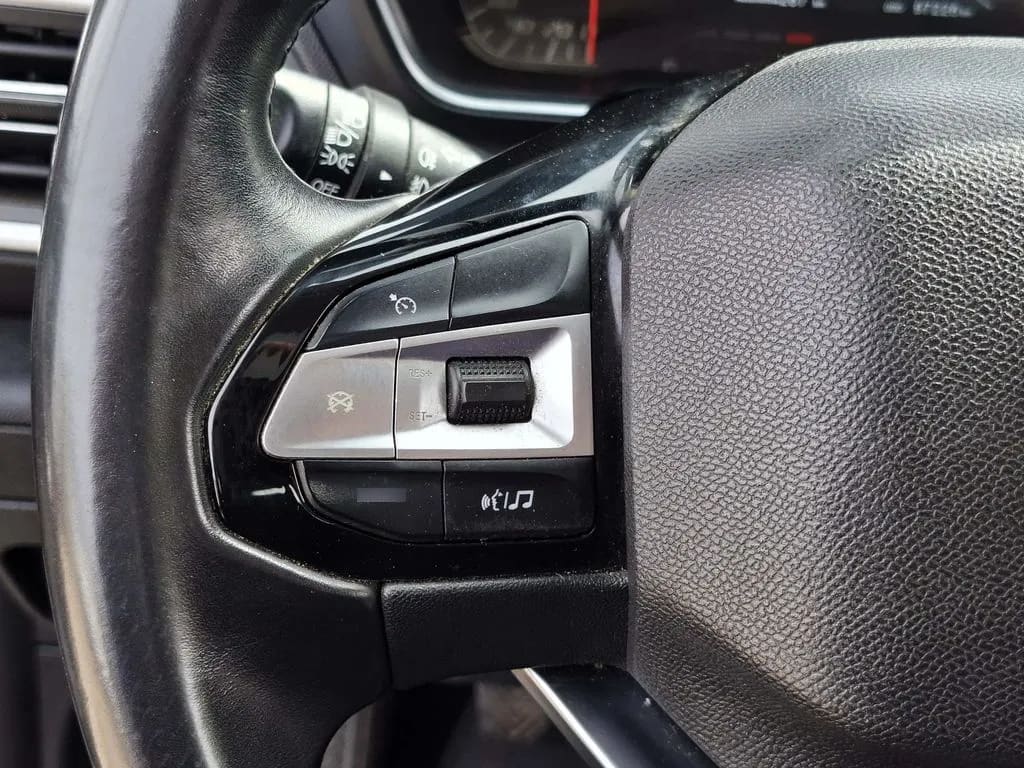 Peugeot Landtrek 1.9 Action4 Hdi Diesel 4x4 150 Hp Mt 4p año 2022