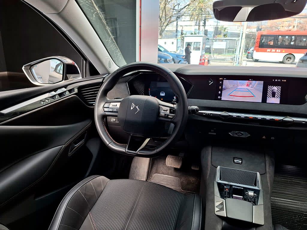 DS Automobiles 4 1.5 Cross Trocadero Bluehdi año 2024