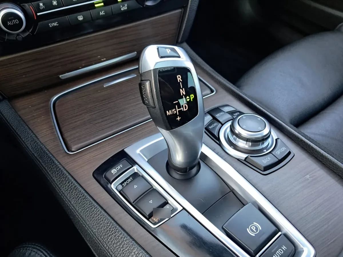 BMW 750 4.4 Li At año 2014