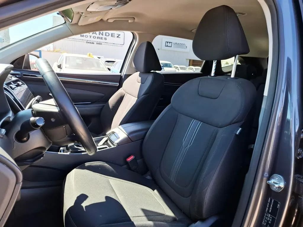 Hyundai Tucson 2.0 Nx4 Plus 2wd At 5p año 2023
