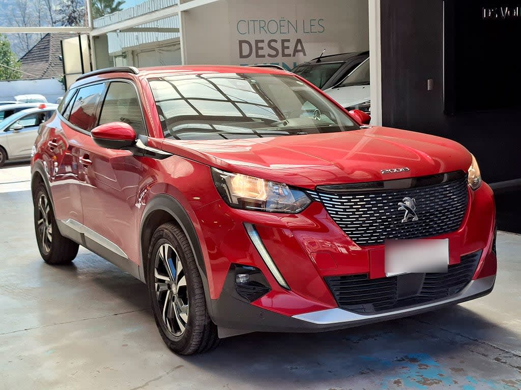 Peugeot 2008 1.5 Allure Bluehdi año 2021