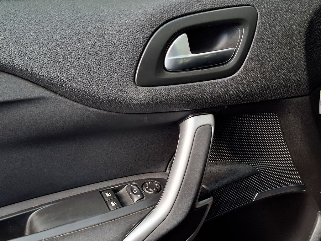 DS Automobiles 4 1.6 Crossback Bluehdi Diesel So Chic año 2019