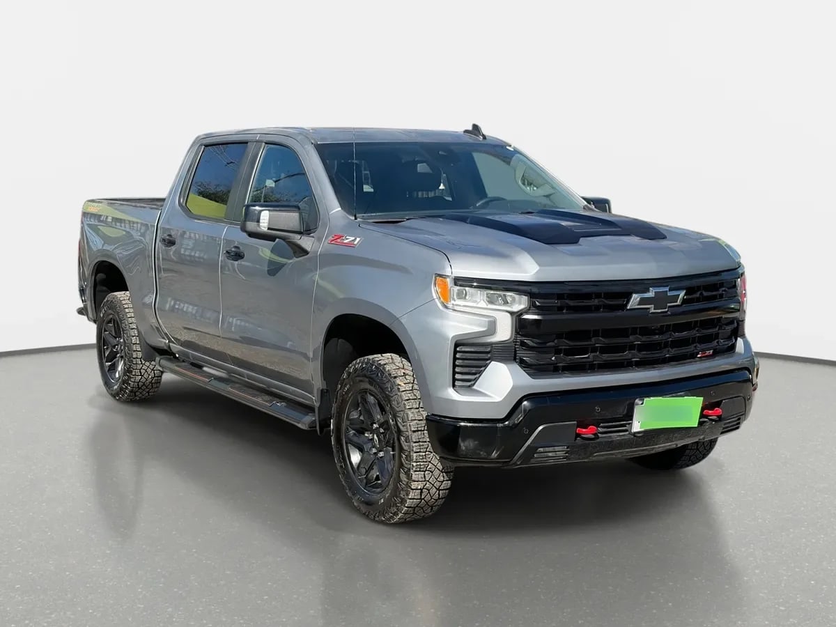 Chevrolet Silverado 5.3 Lt R Trail Boss Z71 4x4 At 4p año 2025