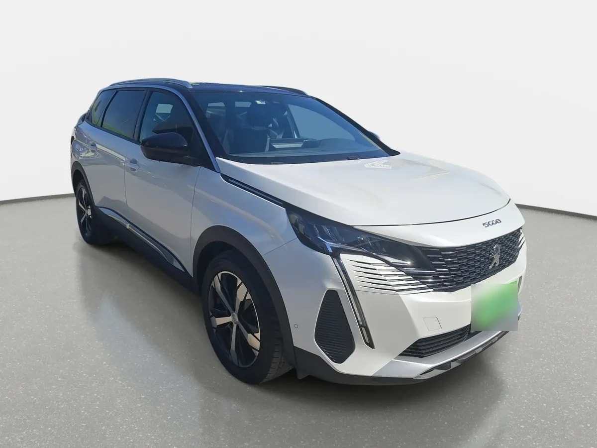 Peugeot 5008 1.5 Allure Pack Bluehdi 130 4x2 Eat8 5p año 2024