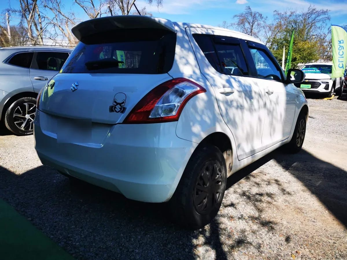 Suzuki Swift 1.2 Gl 4x2 Hb Ac Mt 5p año 2017