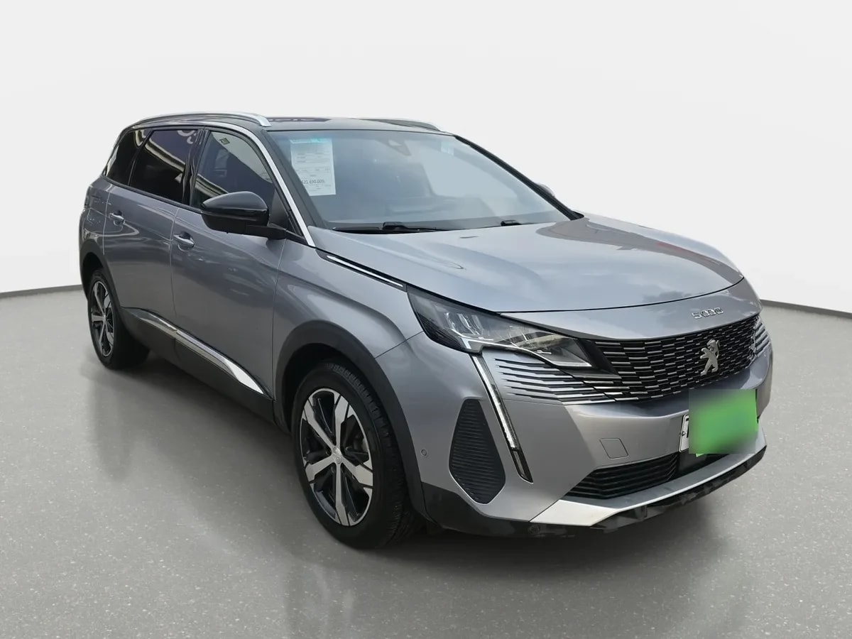 Peugeot 5008 1.5 Allure Pack Bluehdi 130 4x2 Eat8 5p año 2024