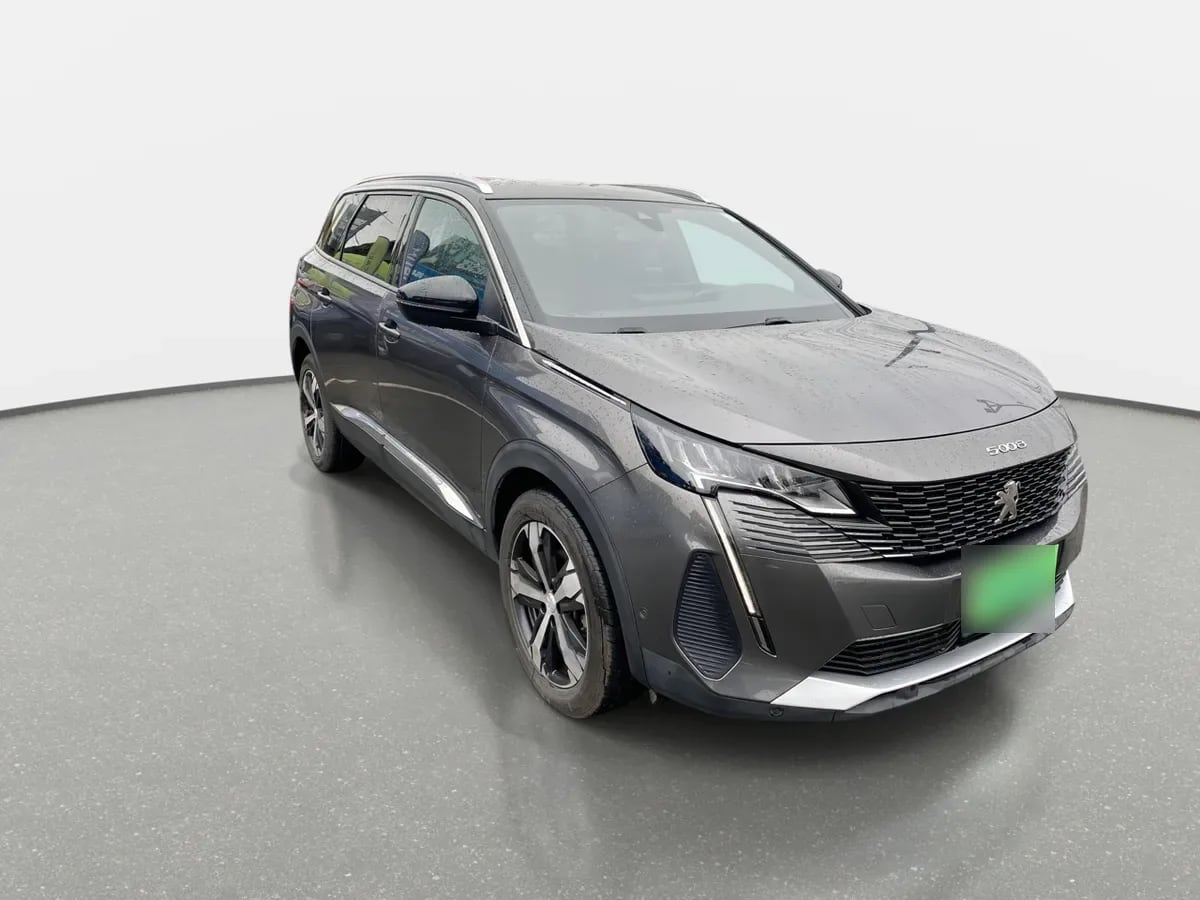 Peugeot 5008 1.5 Allure Pack Bluehdi 130 4x2 Eat8 5p año 2024