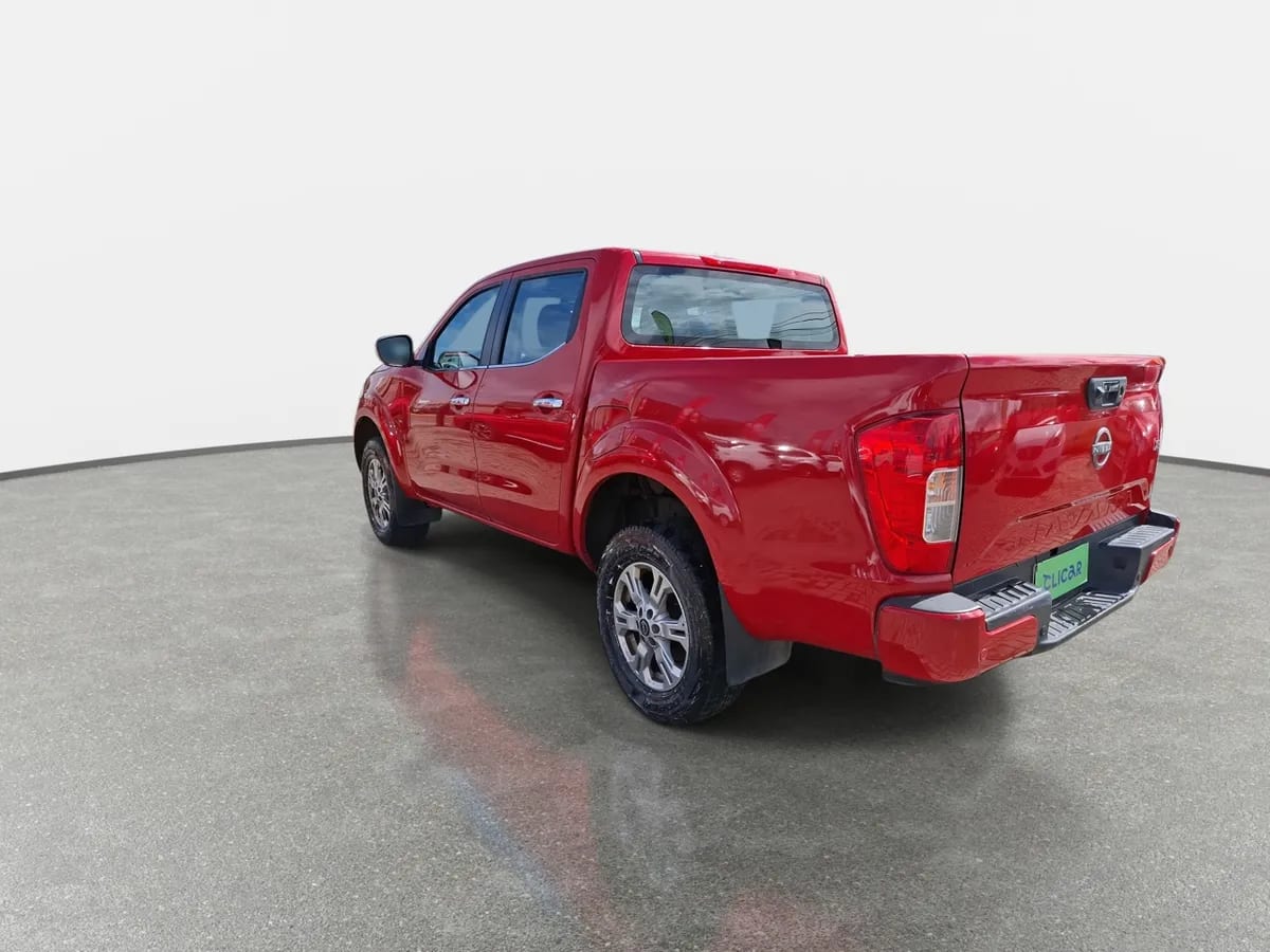 Nissan Navara 2.3d Xe Diesel 4x2 Dob.cab. Mt 4p año 2024