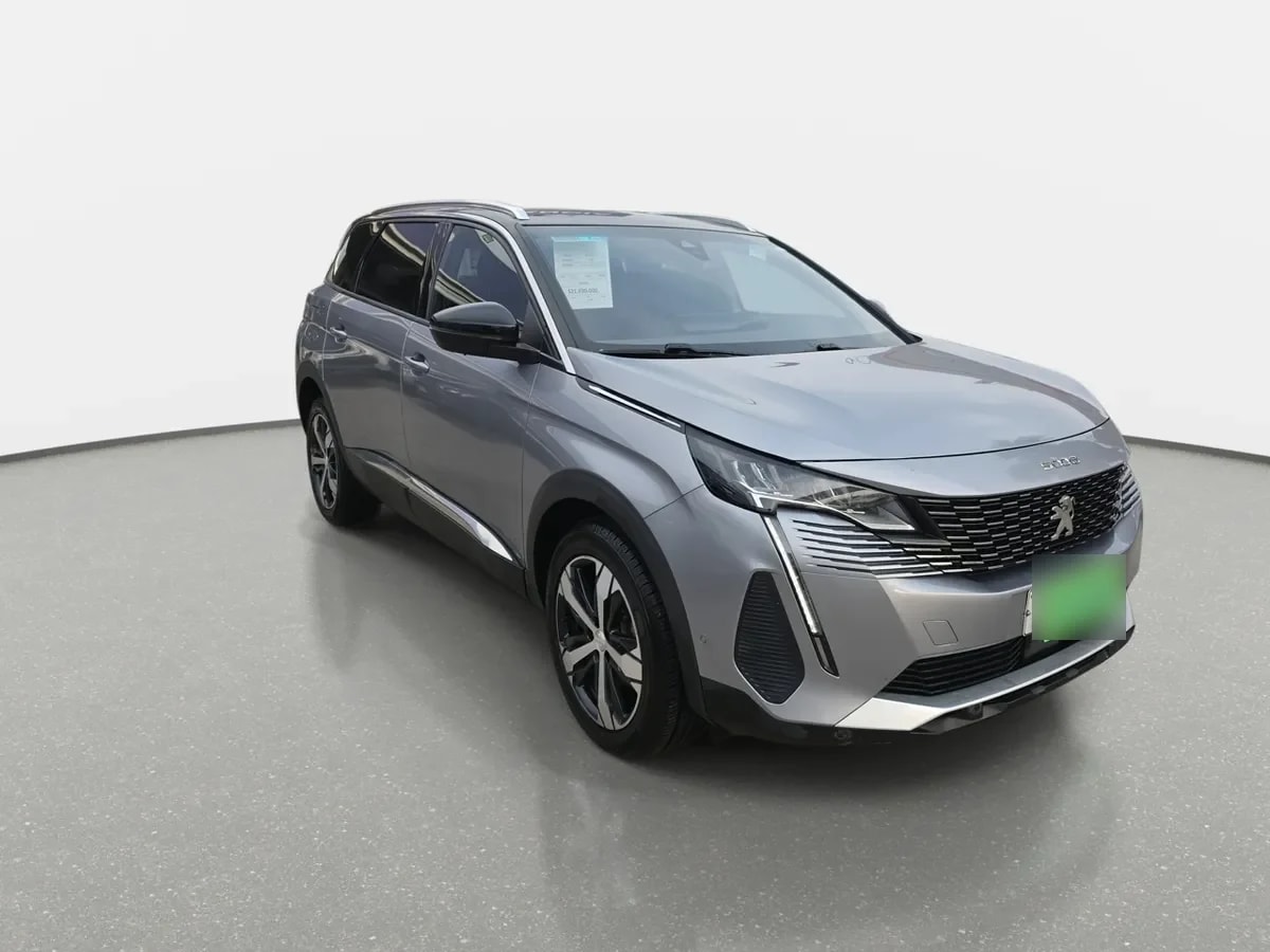 Peugeot 5008 1.5 Allure Pack Bluehdi 130 4x2 Eat8 5p año 2024