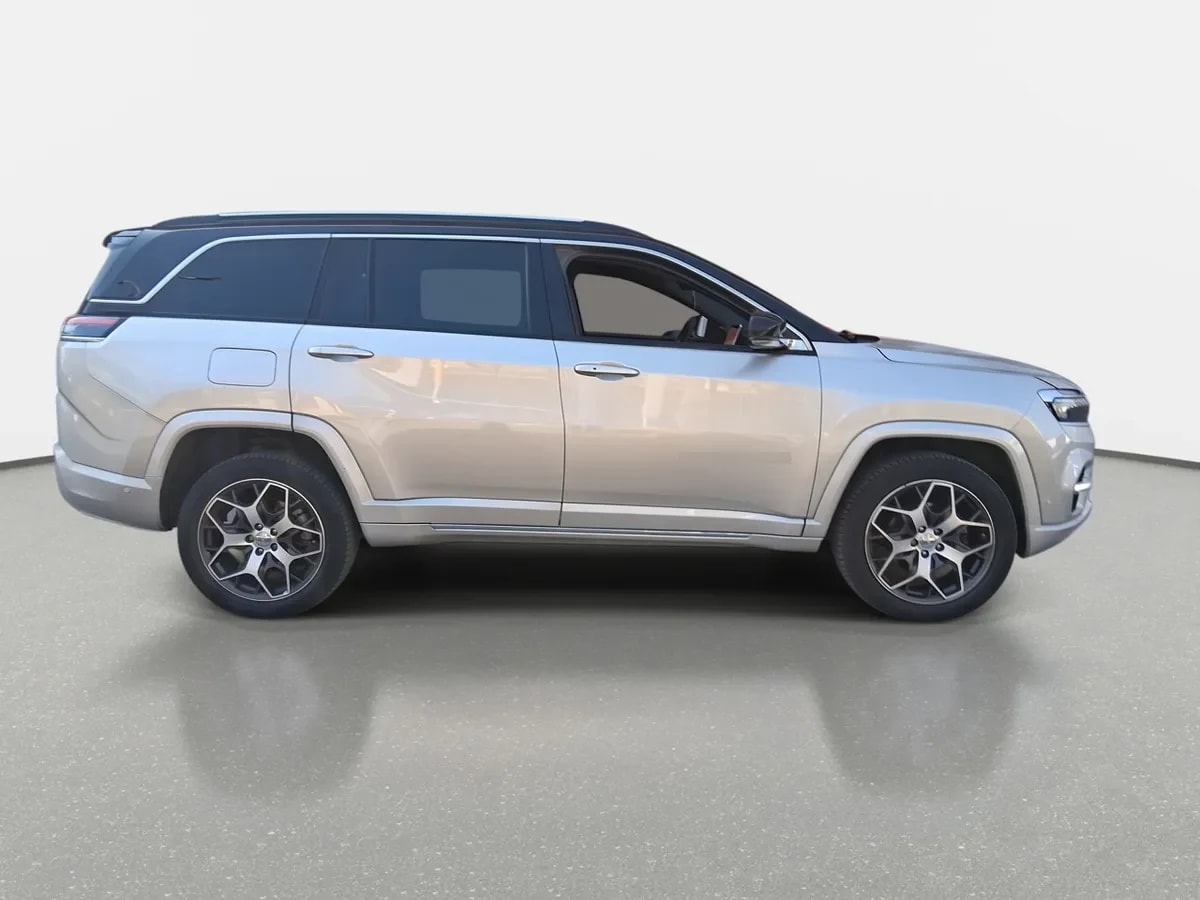 Jeep Commander 2.0t Overland Td380 Dies 4x4 9at 5p año 2023