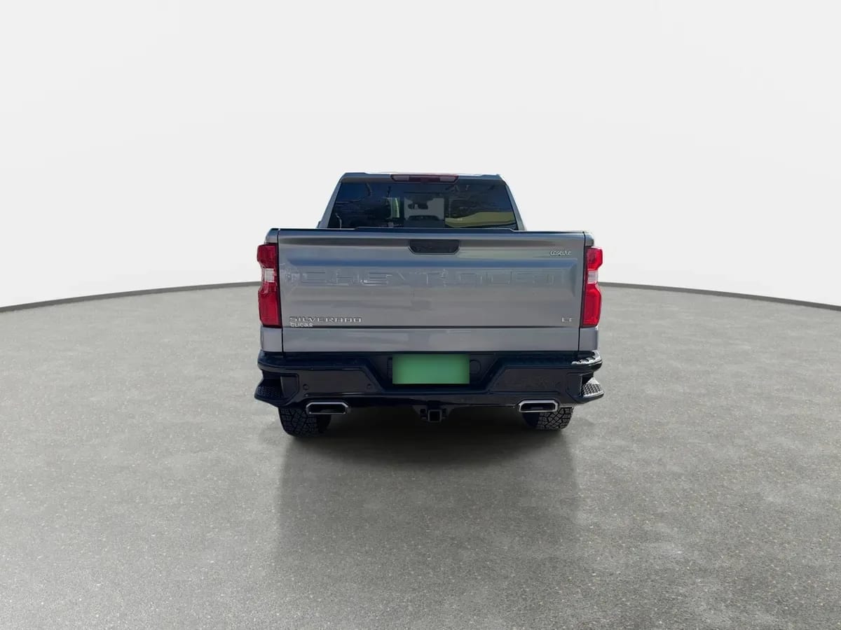 Chevrolet Silverado 5.3 Lt R Trail Boss Z71 4x4 At 4p año 2025