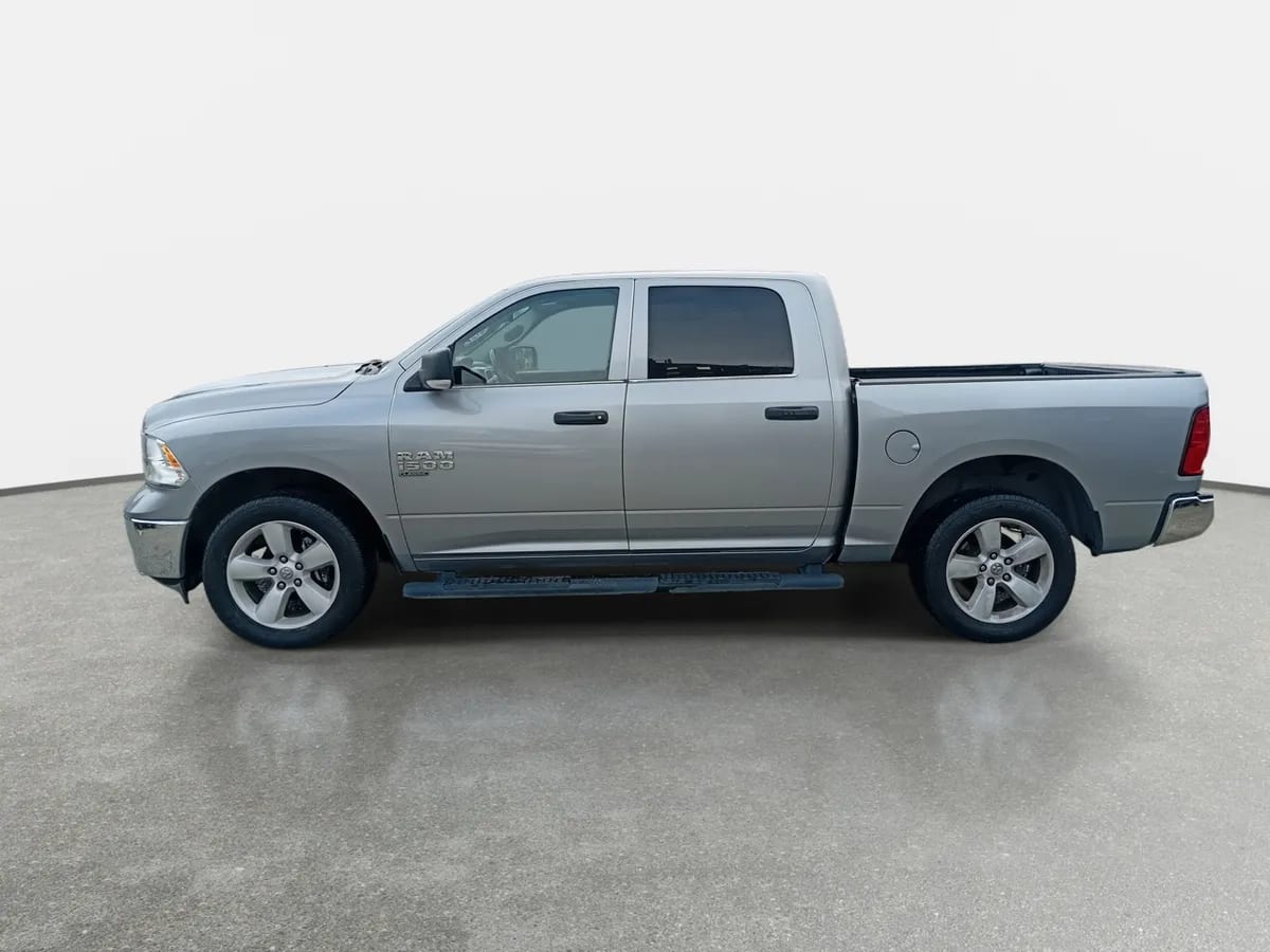 Ram 1500 3.6 Slt Ds 4x4 Crew Cab At 4p año 2023