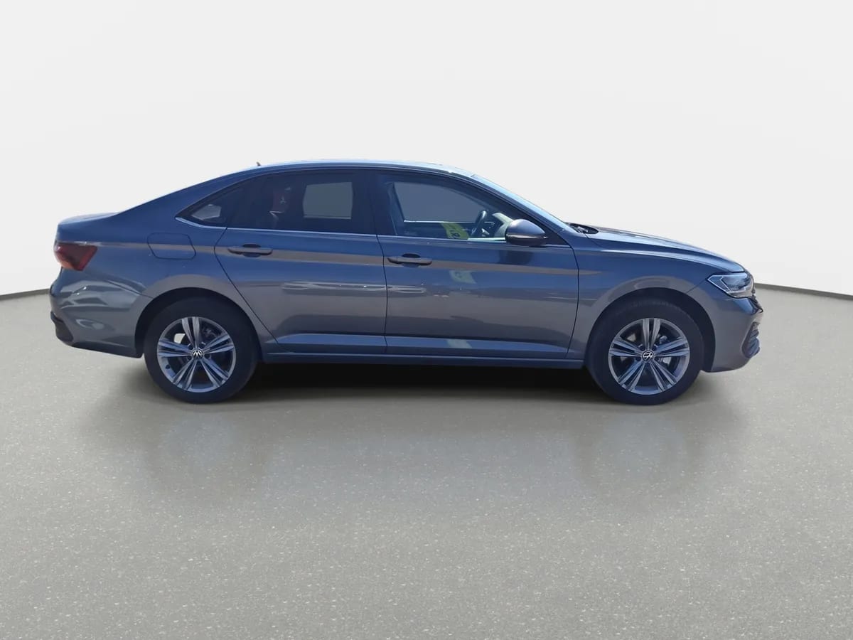 Volkswagen Jetta 1.4 Comfortline 4x2 Mt 4p año 2025