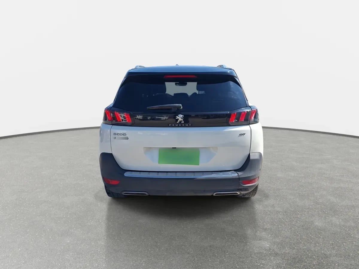 Peugeot 5008 1.5 Gt Bluehdi 130 4x2 Eat8 5p año 2023