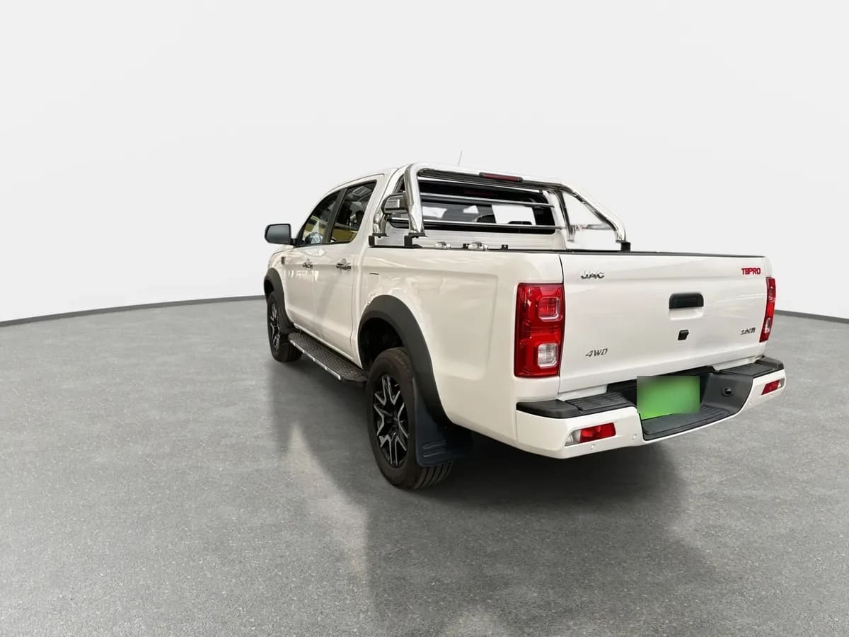 JAC T8 2.0 Luxury 4x4 Diesel Euro6 Mt 4p año 2026
