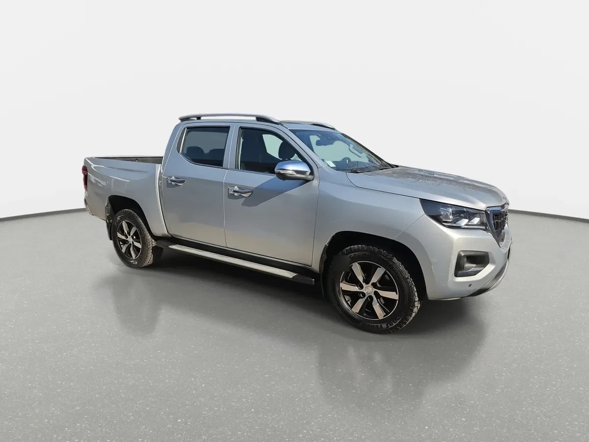 Peugeot Landtrek 2.2 Action4 Bluehdi Diesel 4x4 180hp At 4p año 2024