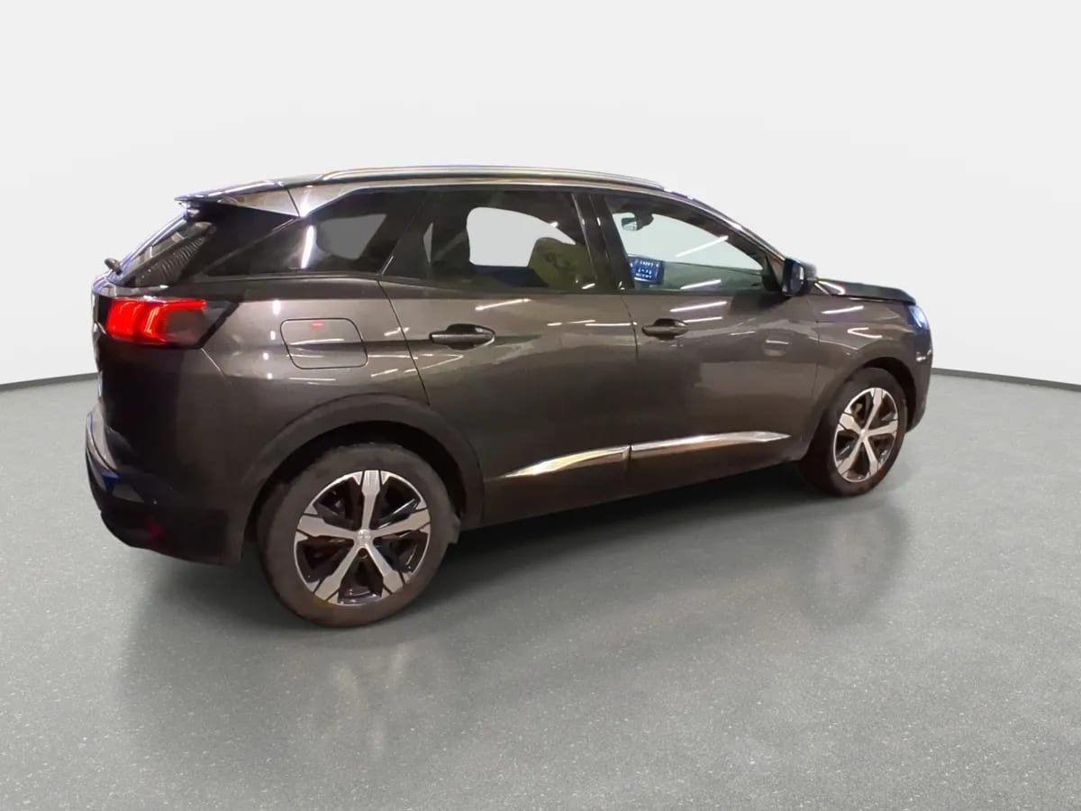 Peugeot 3008 1.5 Allure Pack Bluehdi 130 4x2 Eat8 5p año 2024