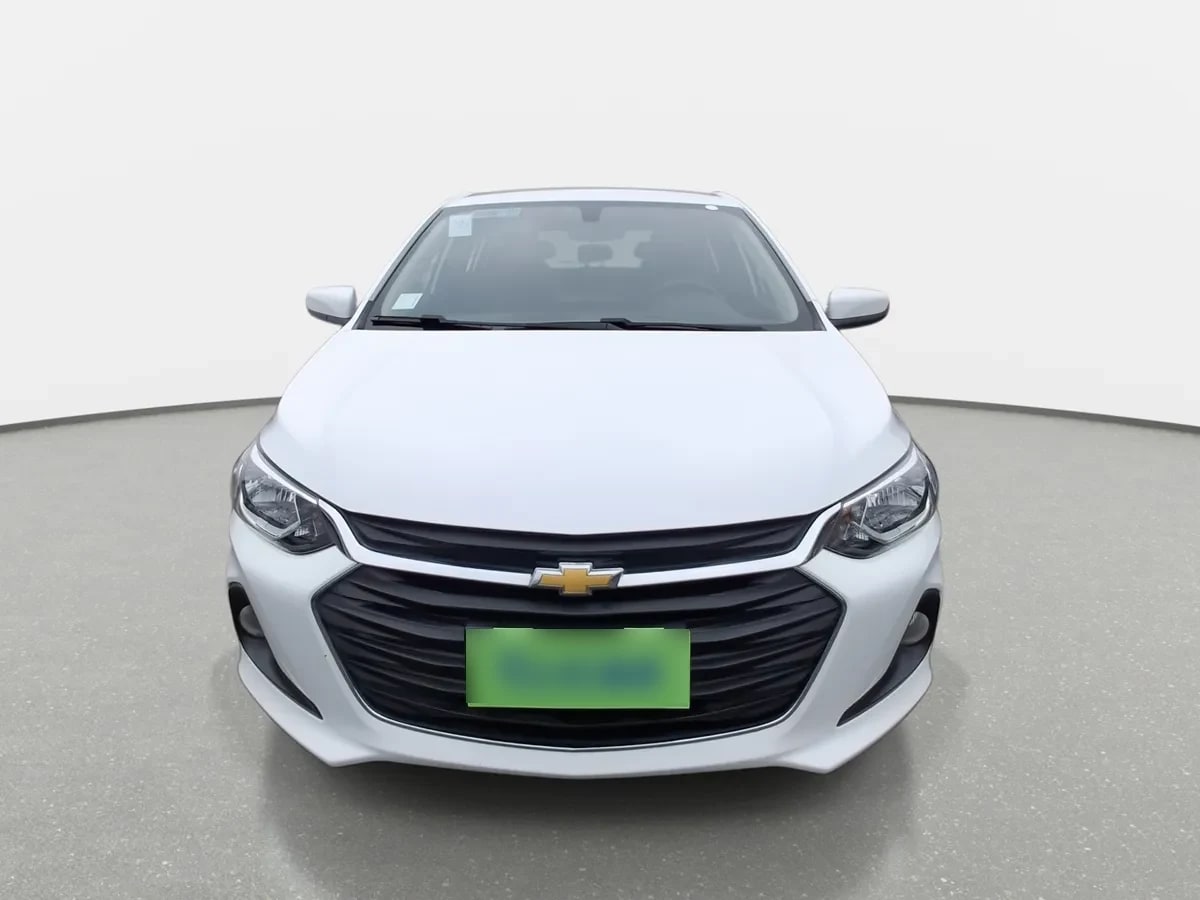 Chevrolet Onix 1.0t Lt P3 4x2 Hb Mt 5p año 2024