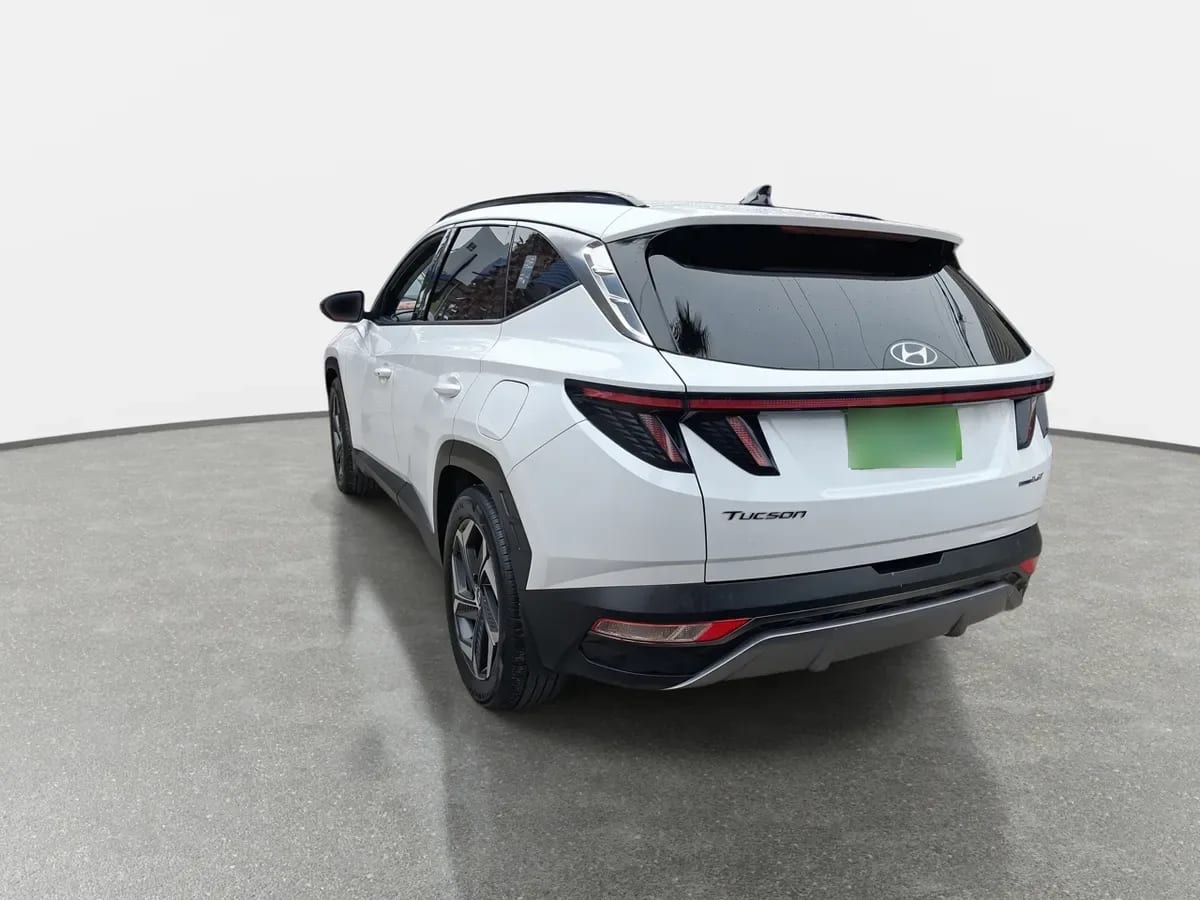 Hyundai Tucson 1.6 Nx4 Limited 4wd At 5p año 2024
