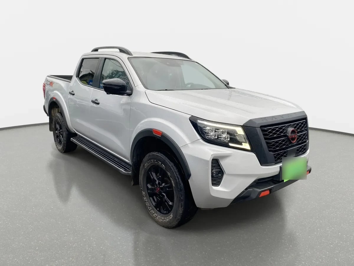 Nissan Navara 2.3d Pro4x Diesel 4x4 Dob.cab. At 4p año 2023