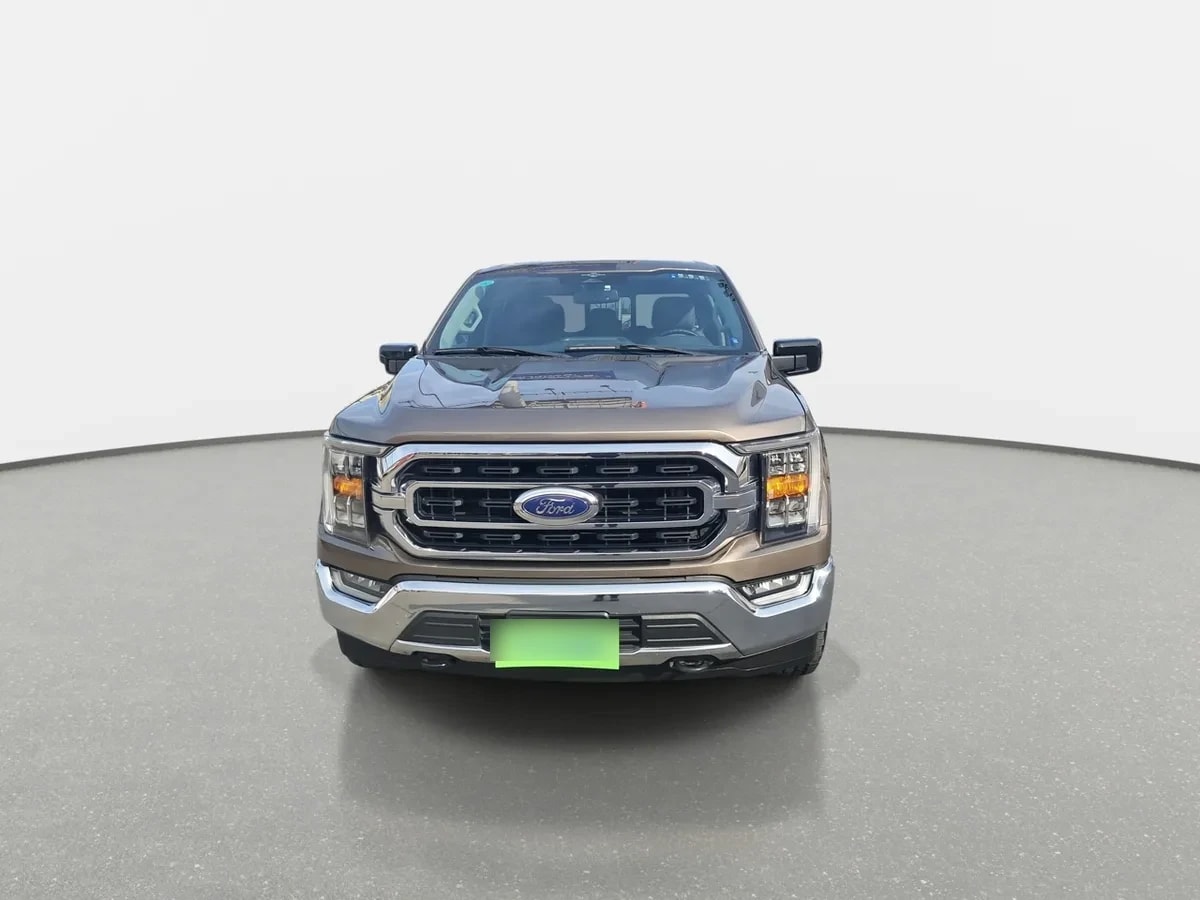 Ford F-150 5.0 Xlt Cc Dob. Cab. 4x4 At 4p año 2024