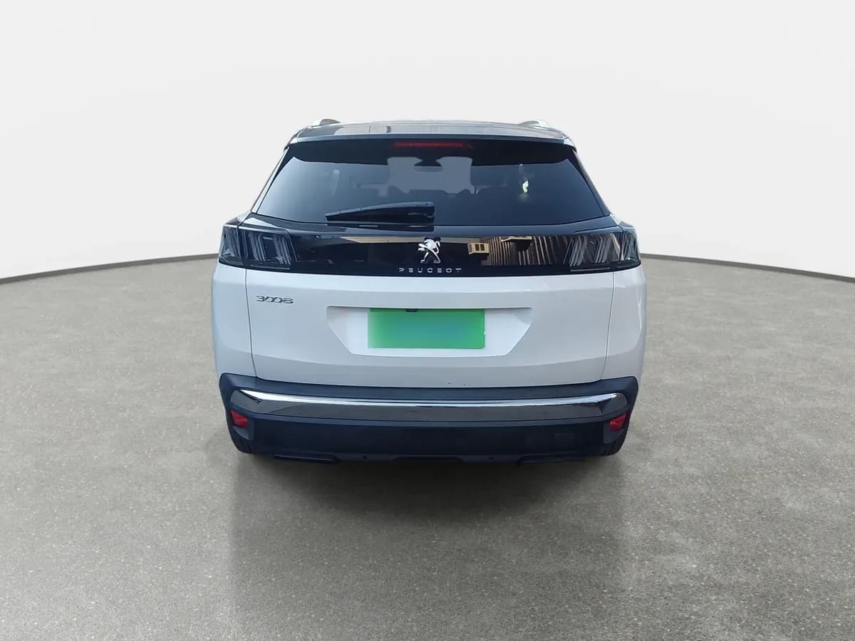 Peugeot 3008 1.5 Allure Pack Bluehdi 130 4x2 Eat8 5p año 2024