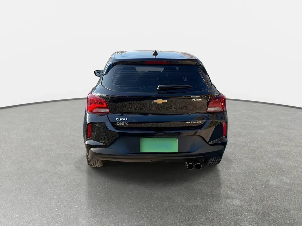 Chevrolet Onix 1.0t Premier R 4x2 Sdn At 4p año 2024
