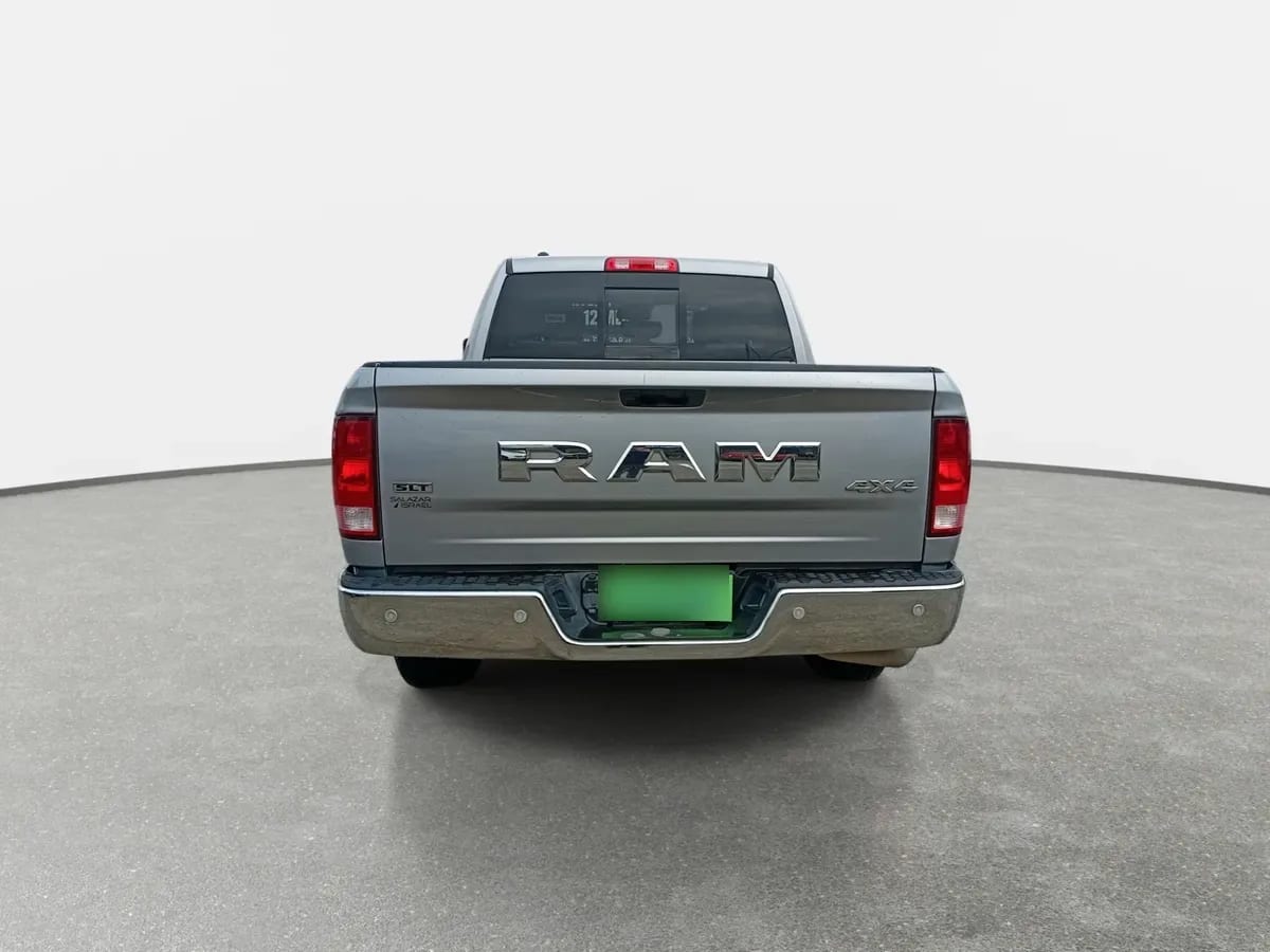 Ram 1500 3.6 Slt Ds 4x4 Crew Cab At 4p año 2023