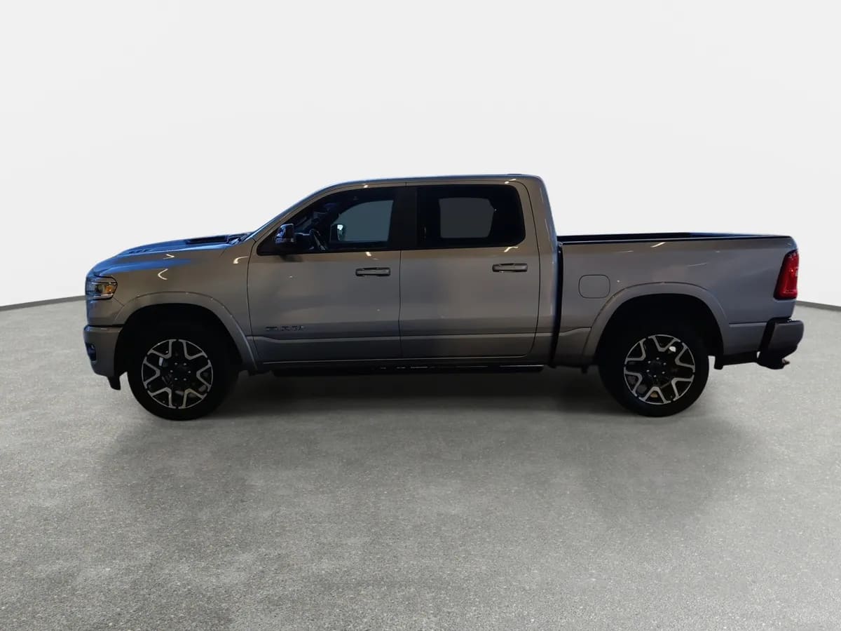 Ram 1500 3.0t Laramie 4x4 Crew Cab At 4p año 2025
