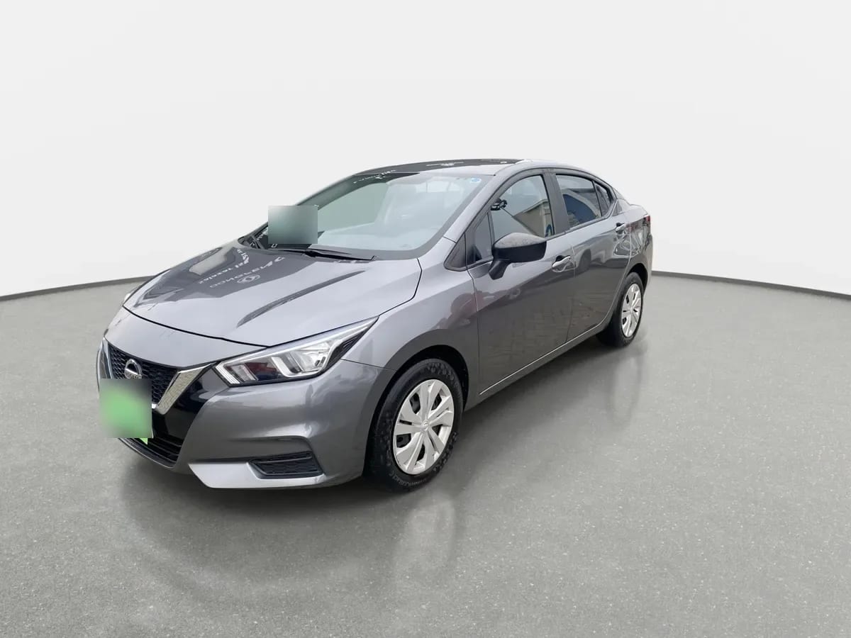 Nissan Versa 1.6 Sense 4x2 Mt 4p año 2023