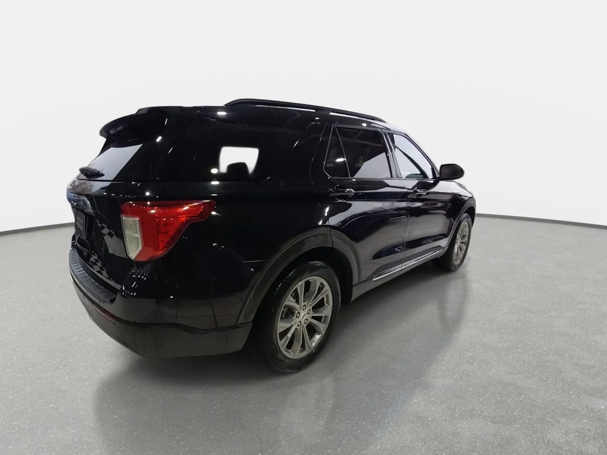 Ford Explorer 2.3 Ecoboost Xlt 4x2 At 5p año 2022