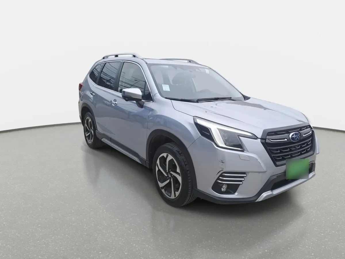 Subaru Forester 2.0i Limited Eyesight Awd At 5p año 2024