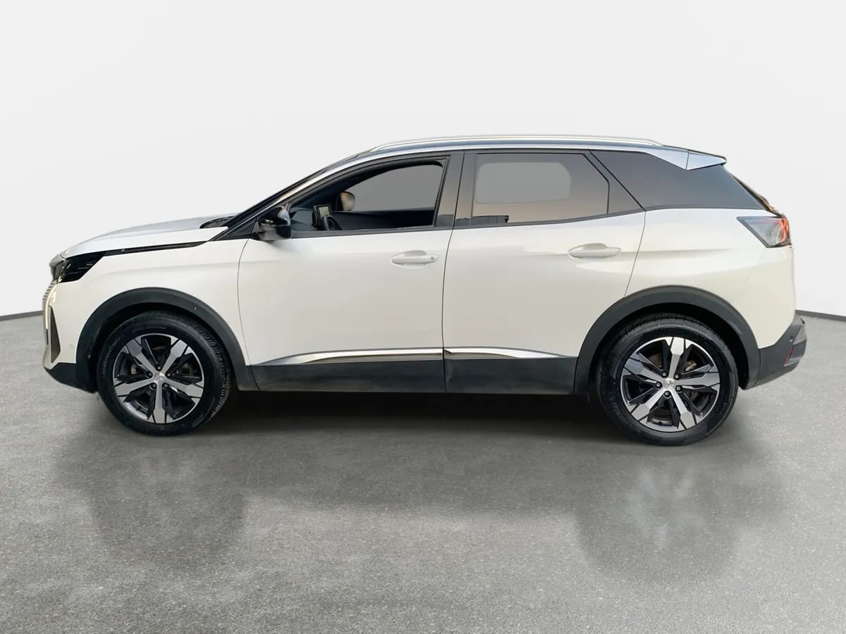 Peugeot 3008 1.6 Allure Pack Thp 165 4x2 Eat6 5p año 2024