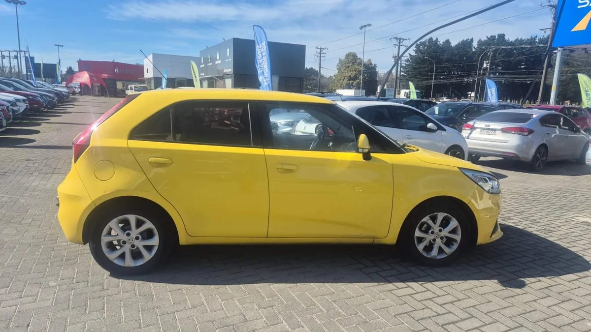 MG Mg 3 1.5 Std 4x2 Hb Mt 5p año 2023