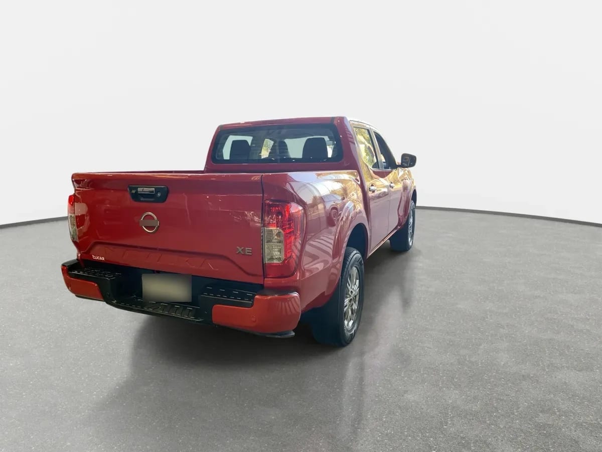 Nissan Navara 2.3d Xe Diesel 4x2 Dob.cab. Mt 4p año 2024