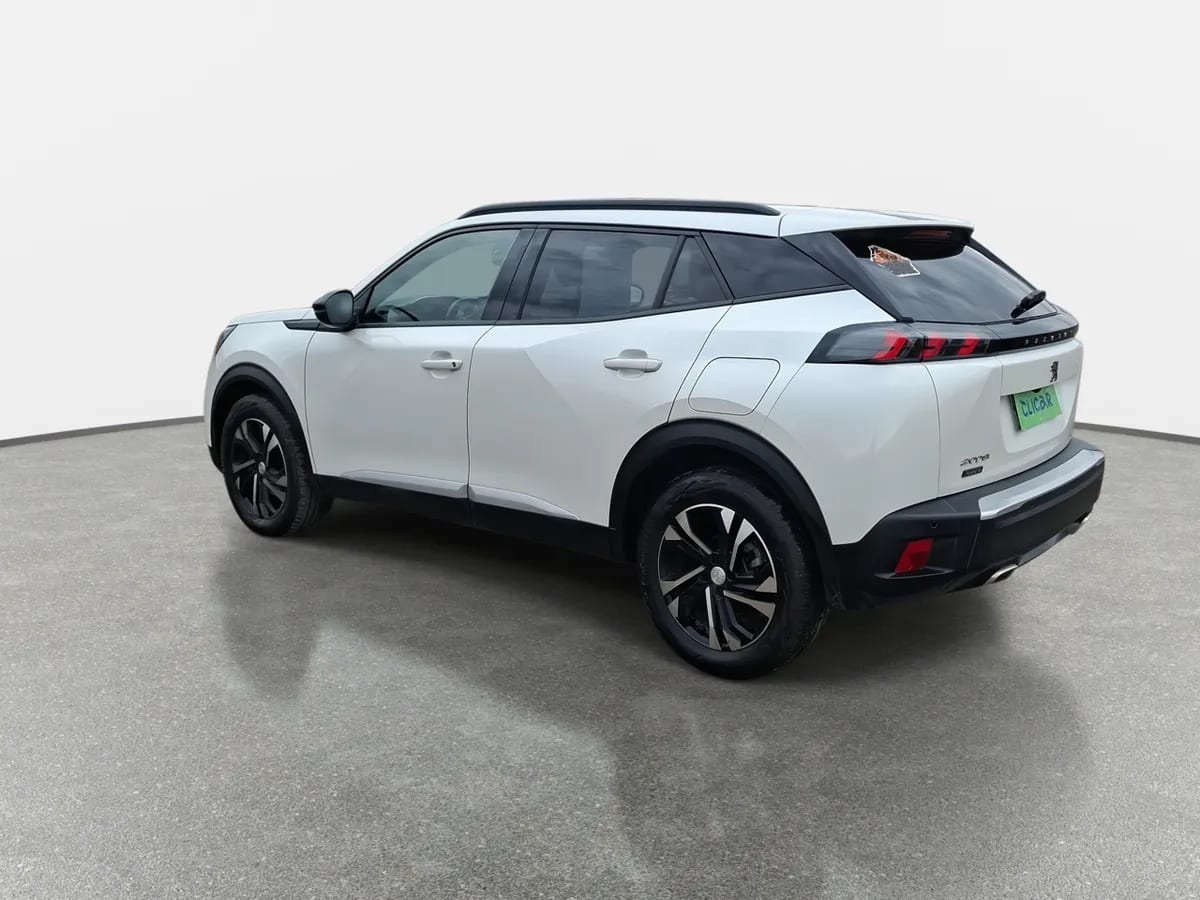 Peugeot 2008 1.2 Allure Puretech 130 4x2 Mt 5p año 2023