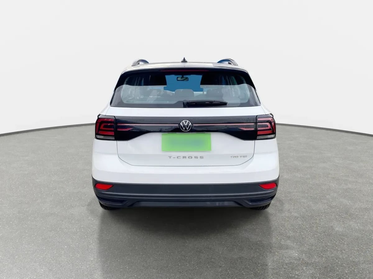 Volkswagen T-Cross 1.0 Tsi Trendline 4x2 5mt 5p año 2024