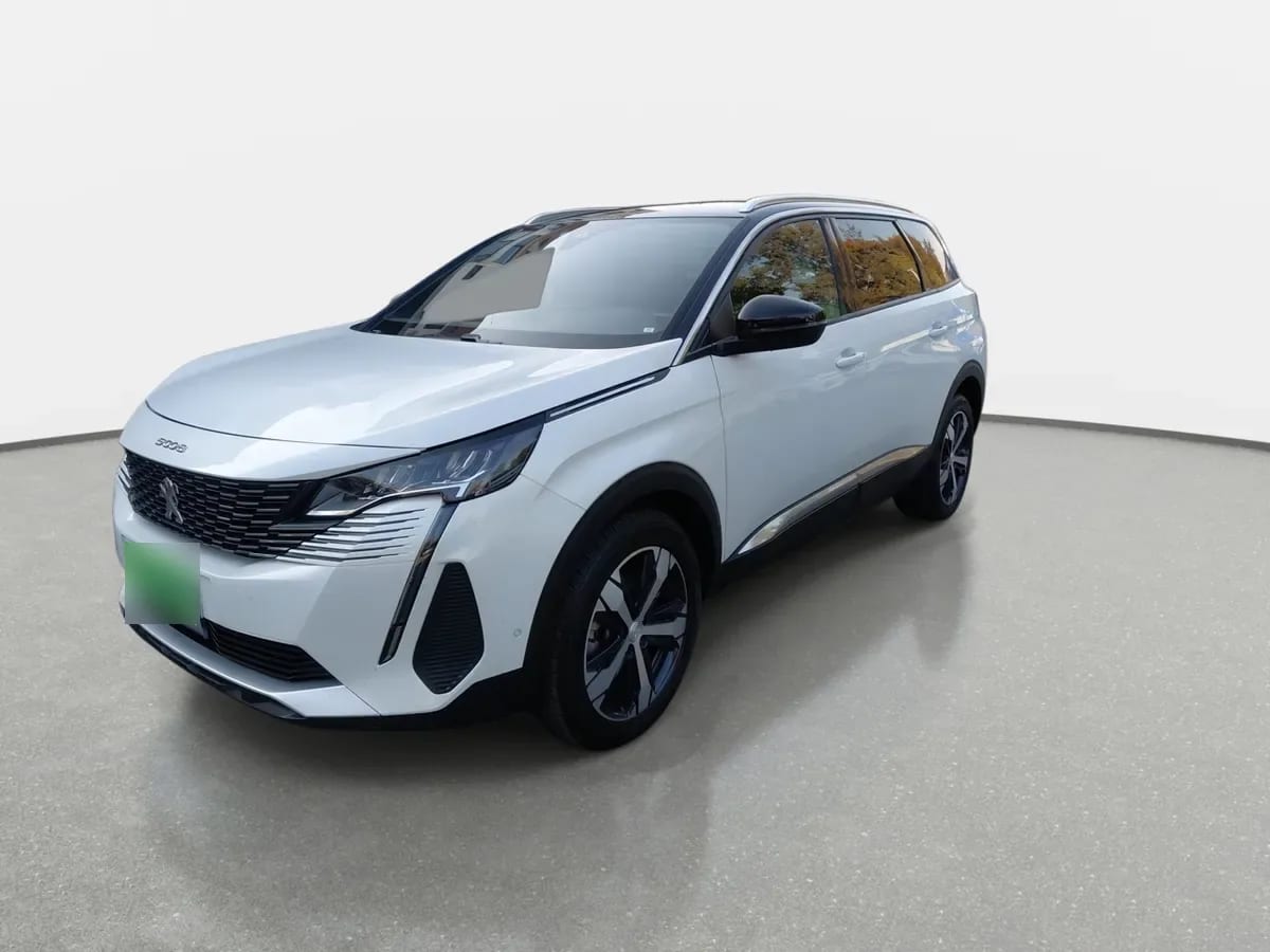 Peugeot 5008 1.5 Allure Pack Bluehdi 130 4x2 Eat8 5p año 2024