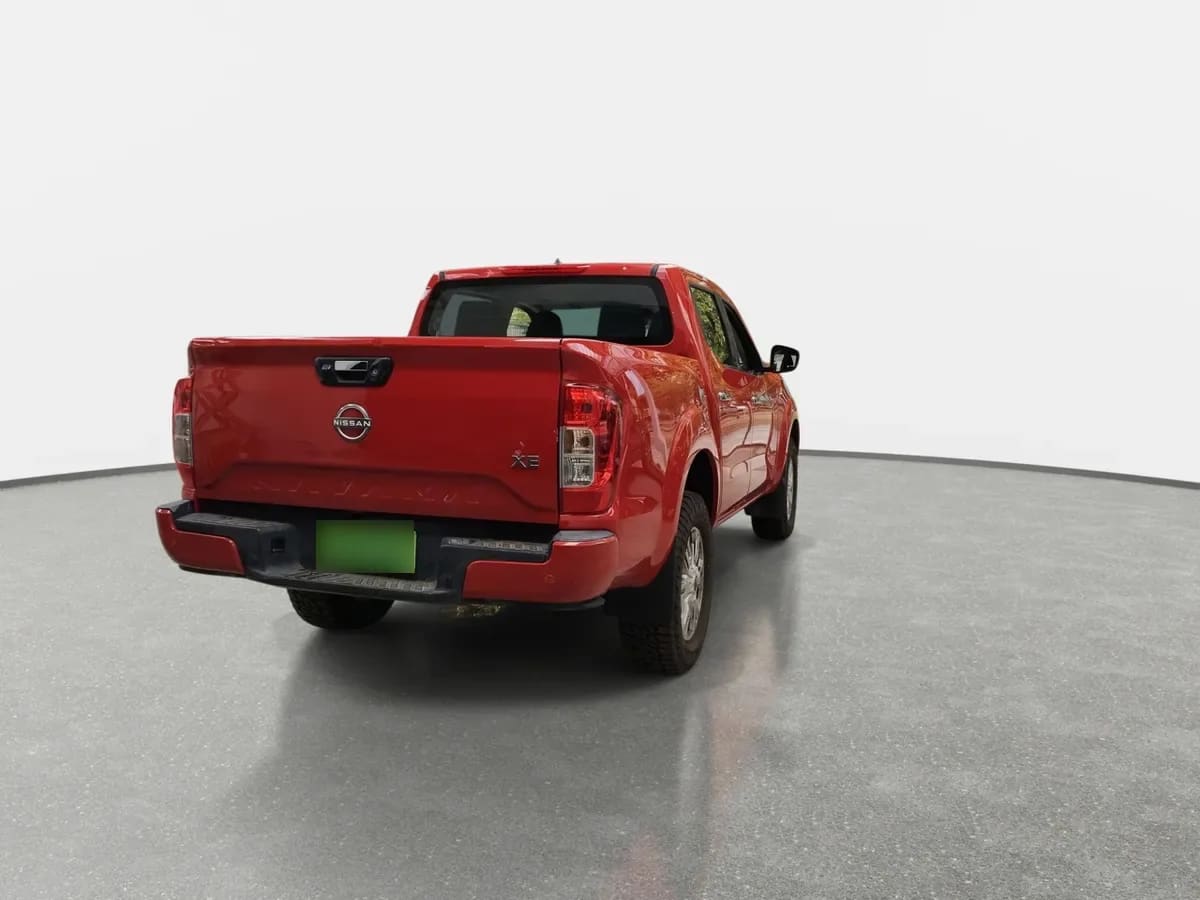 Nissan Navara 2.3d Xe Diesel 4x2 Dob.cab. Mt 4p año 2024