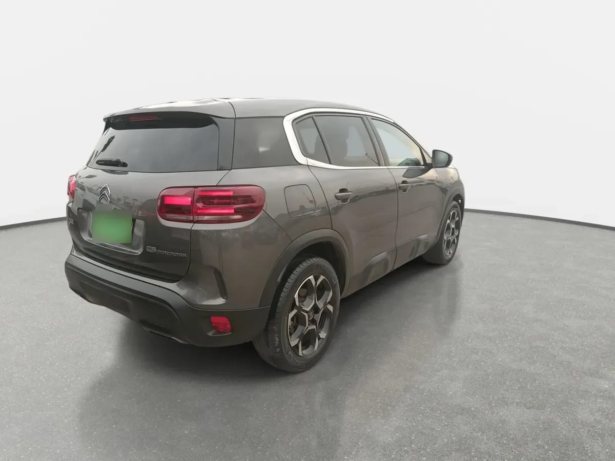 Citroen C5 Aircross 1.5 Feel Pack Diesel 4x2 130 Ss Eat8 At 5p año 2024