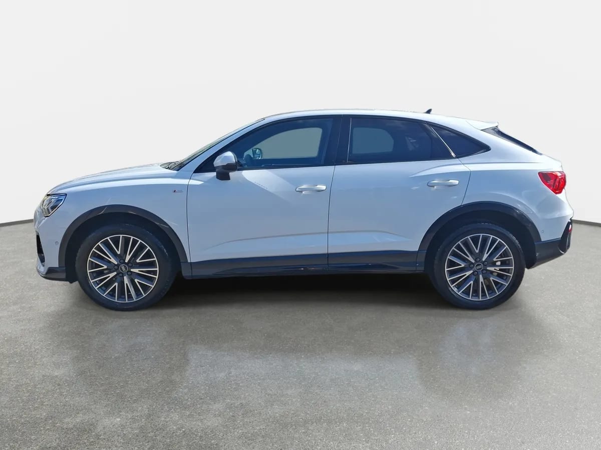 Audi Q3 1.5 35 Tfsi S-Line Sportback 4x2 S-Tronic At 5p año 2026