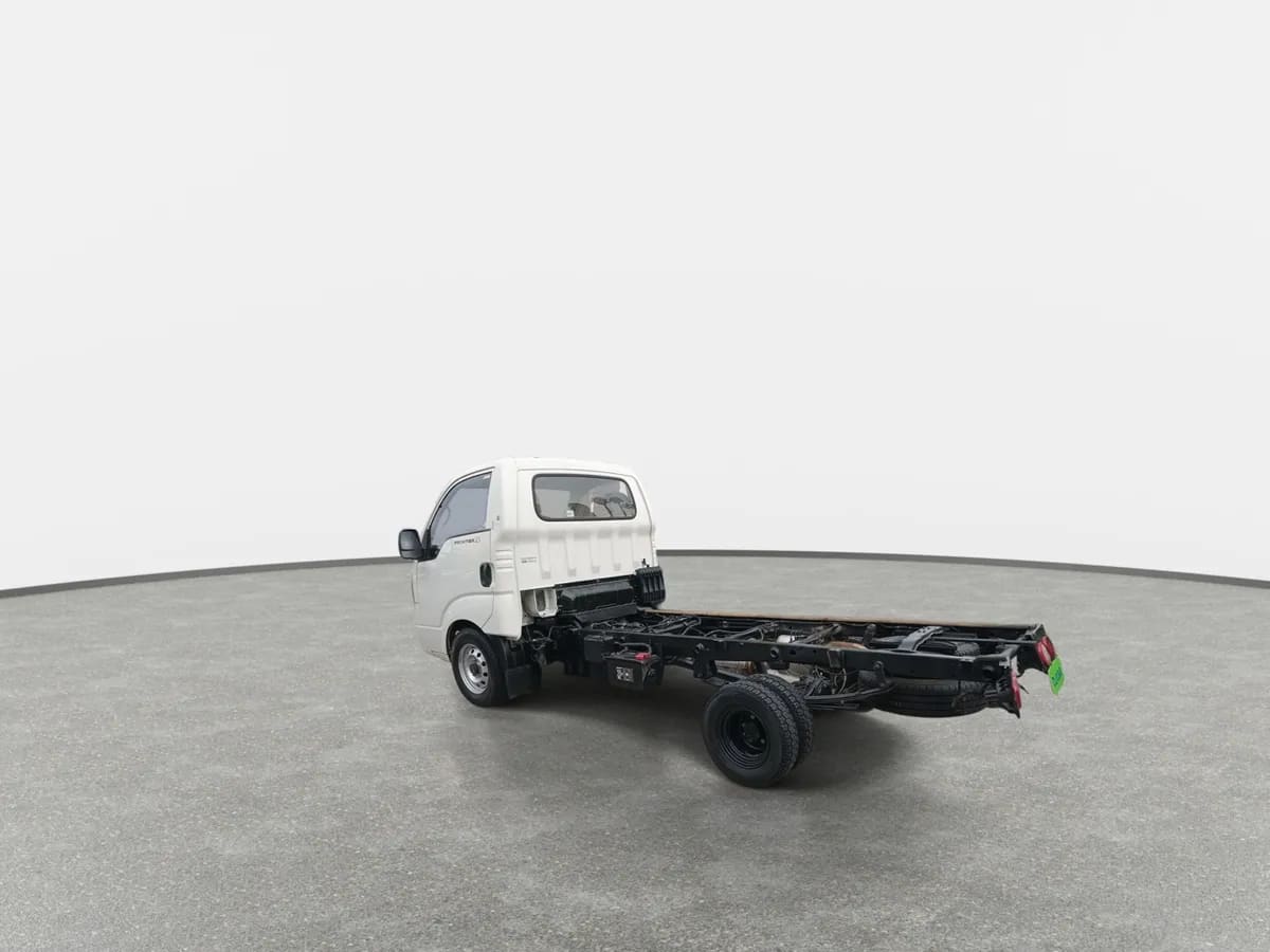 Kia Frontier 2.5 Lx Diesel 4x2 Chasis Av 6mt 2p año 2024