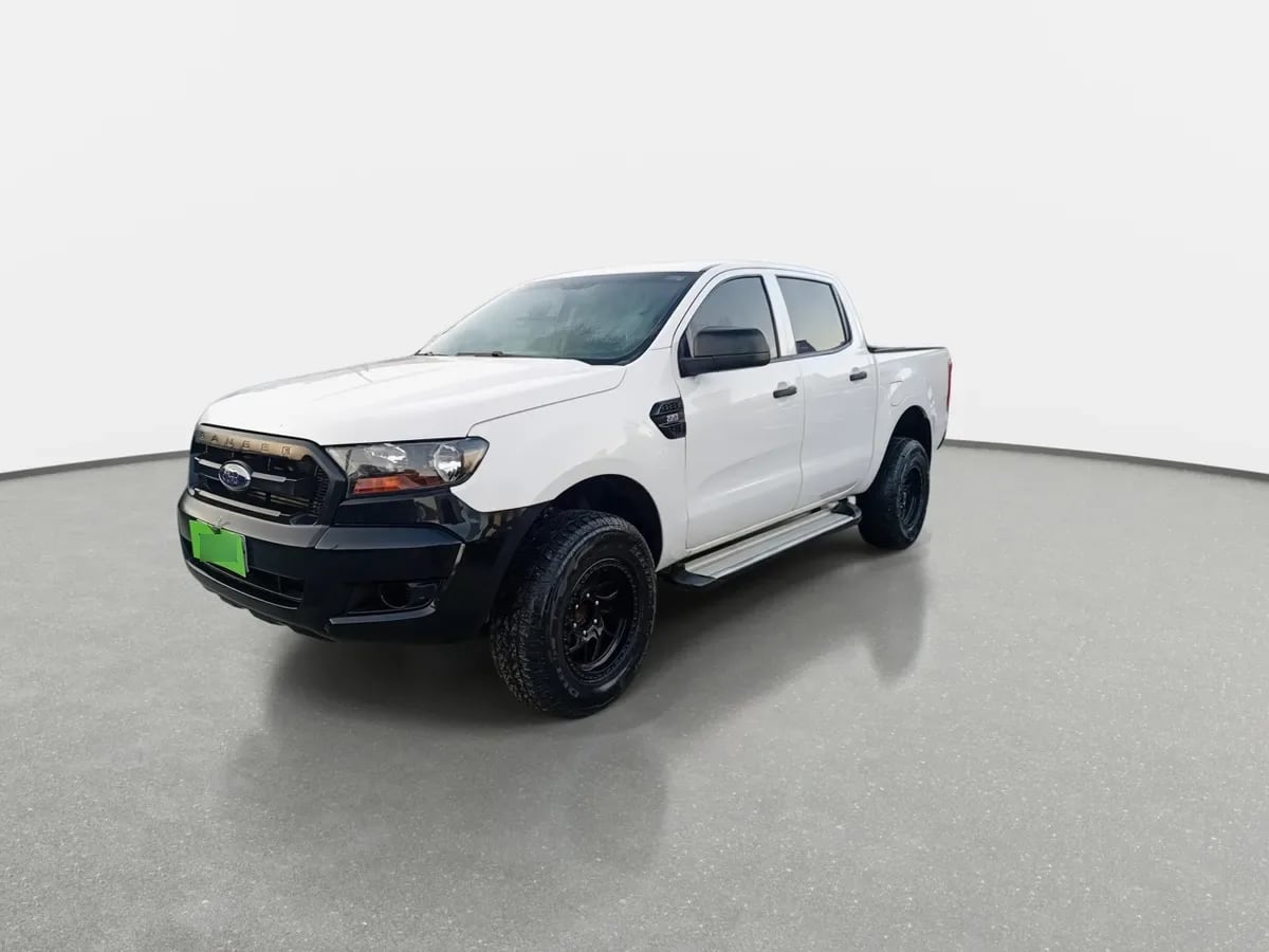 Ford Ranger 2.2 Xl 4x2 Diesel Dob. Cab. Mt 4p año 2023