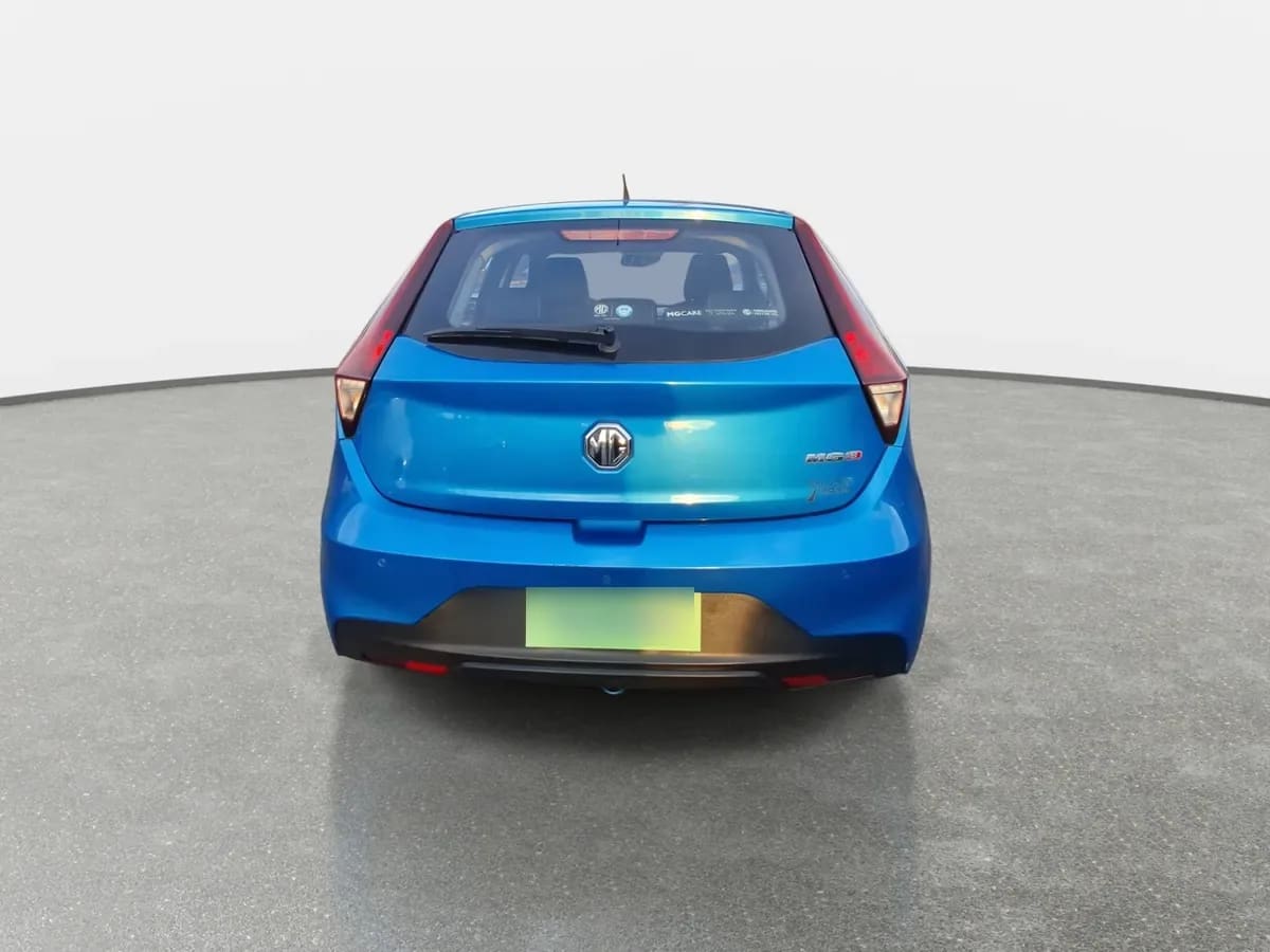 MG Mg 3 1.5 Std 4x2 Hb Mt 5p año 2023