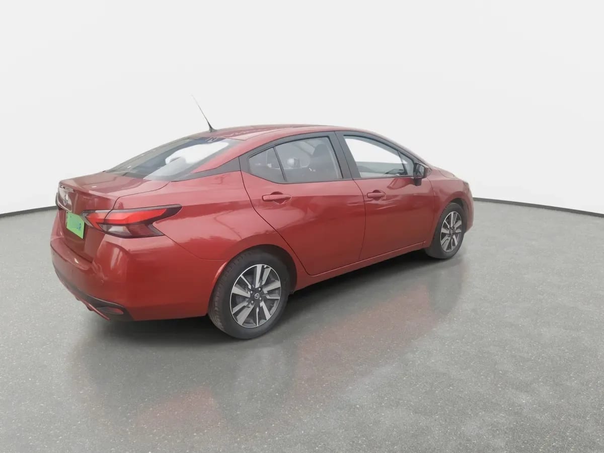 Nissan Versa 1.6 Advance 4x2 Mt 4p año 2023