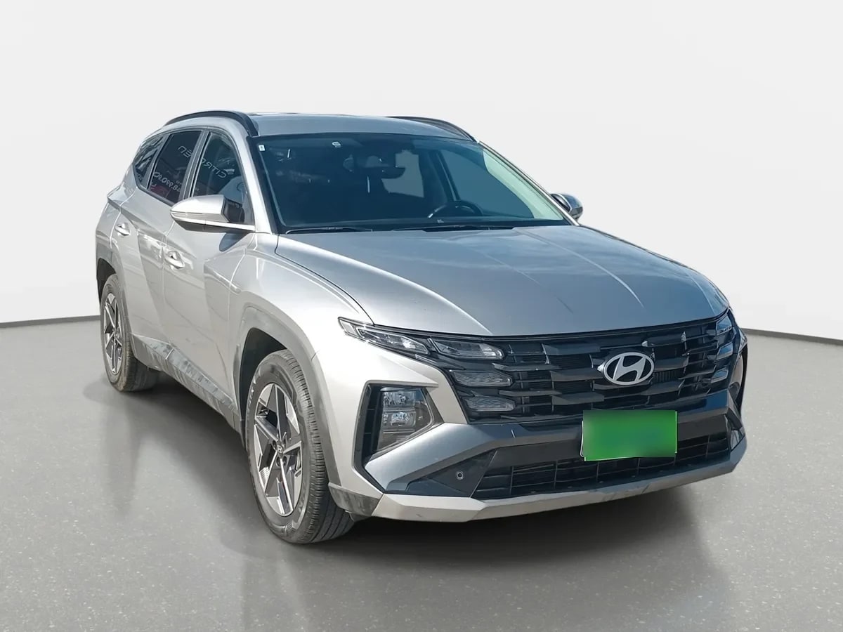 Hyundai Tucson 2.0 Nx4 Plus Fl Diesel 4wd At 5p año 2025